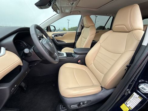 Certified 2025 Toyota RAV4 XLE Premium FWD image 13