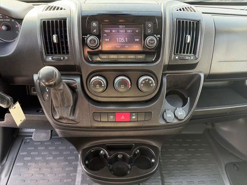 Used 2021 RAM ProMaster 2500 image 38