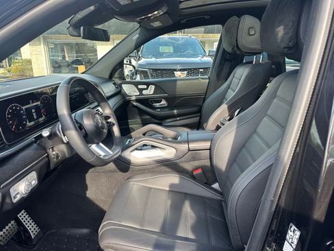 Used 2026 Mercedes-Benz GLS 580 4MATIC image 10