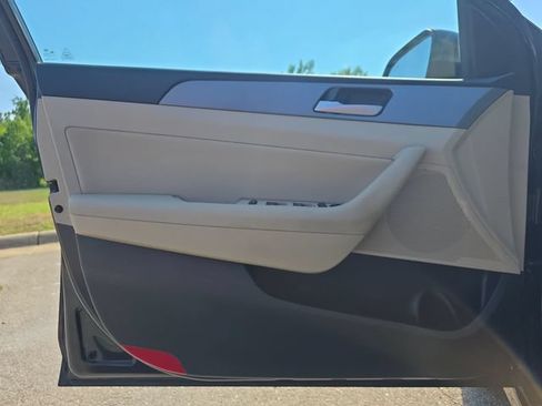 Used 2018 Hyundai Sonata SEL FWD image 27