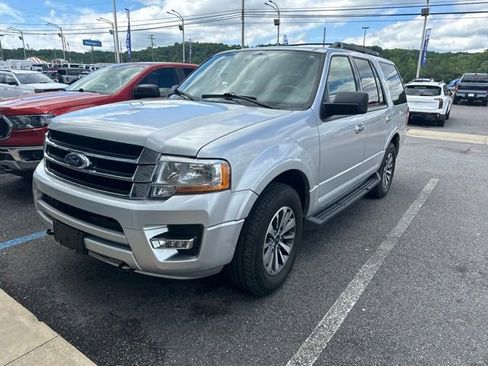 Used 2017 Ford Expedition XLT AWD/4WD image 1