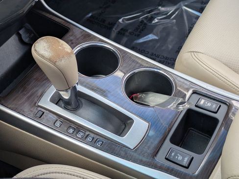 Used 2015 Nissan Altima 3.5 SL image 21