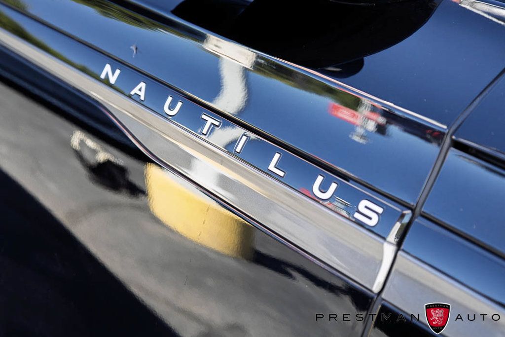Used 2024 Lincoln Nautilus Reserve w/ Equipment Group 202A AWD/4WD image 10