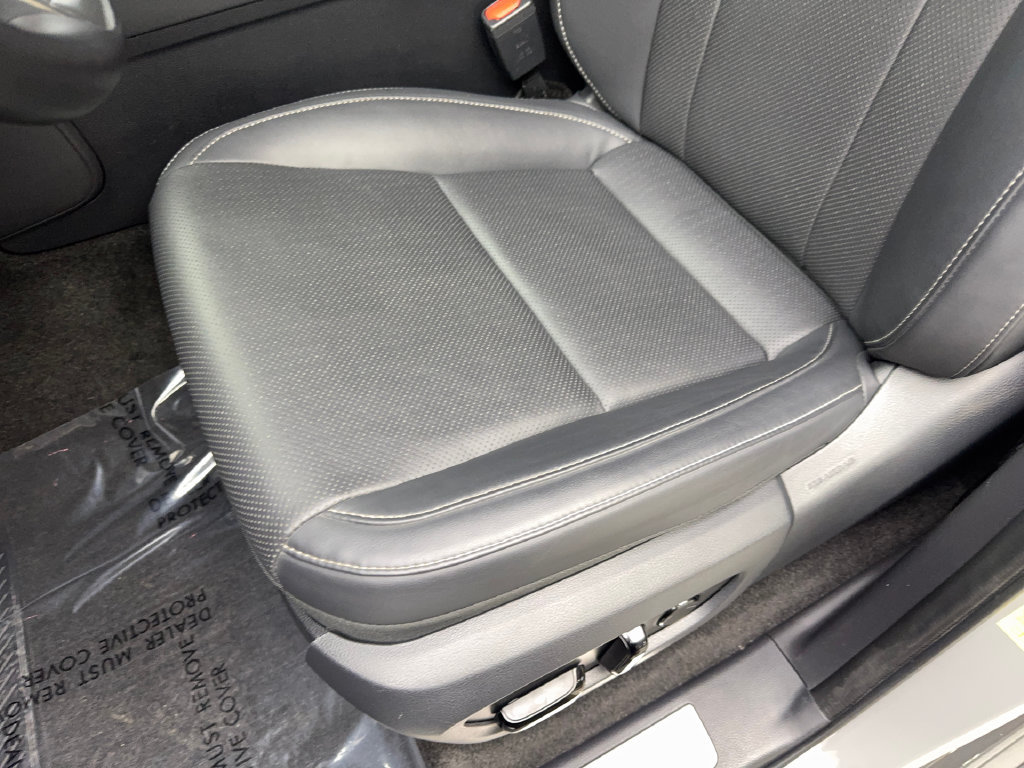 Used 2025 Lexus GX 550 w/ Cold Area Package AWD/4WD image 28