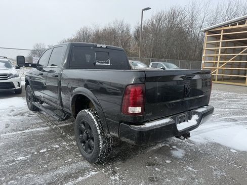 Used 2018 RAM 2500 Laramie w/ Sport Appearance Group image 8