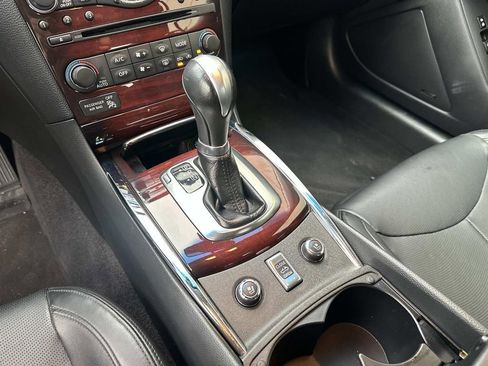 Used 2014 INFINITI Q60 Convertible w/ Premium Package image 14