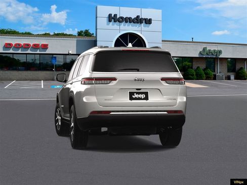 New 2025 Jeep Grand Cherokee L Limited image 13