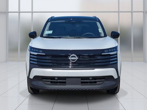 New 2026 Nissan Kicks SV image 8