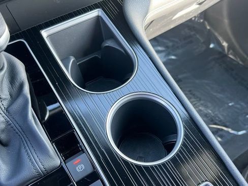 Certified 2026 Toyota Sienna XSE image 34