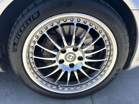 Used 2005 Mercedes-Benz E 500 Sedan image 28