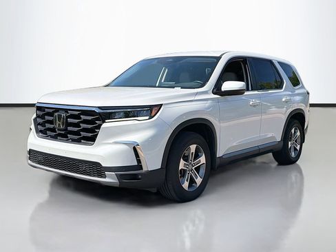 Used 2023 Honda Pilot EX-L image 2