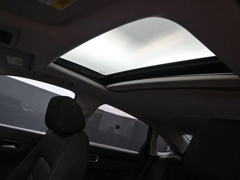 Used 2024 Honda Civic EX image 24