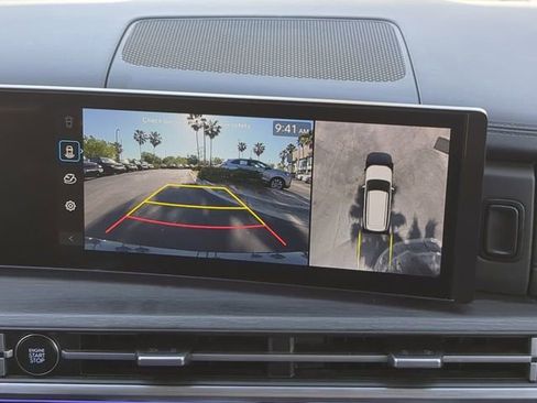 Used 2025 Hyundai Santa Fe Limited image 27