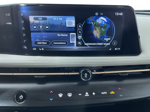 Certified 2024 Nissan Ariya AWD image 17