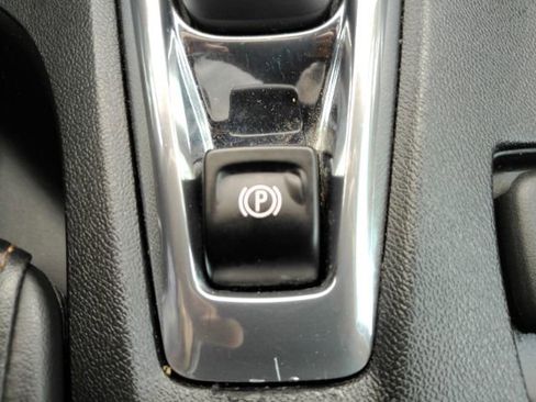 Used 2017 Chevrolet Camaro SS image 35