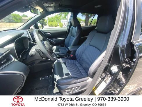 Used 2023 Toyota Corolla Cross AWD Hybrid w/ Convenience Package image 11