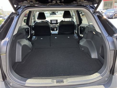 Used 2022 Toyota RAV4 XLE Premium FWD image 26