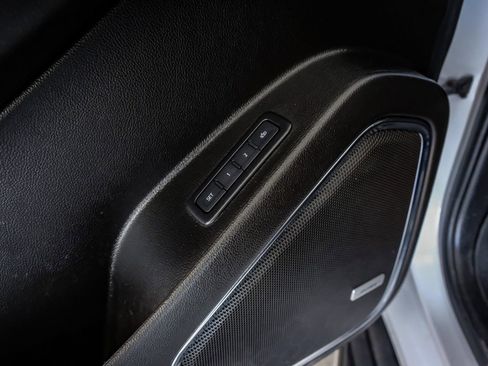 Used 2019 GMC Yukon SLT w/ Open Road Package image 48