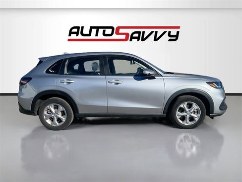 Used 2023 Honda HR-V LX image 8