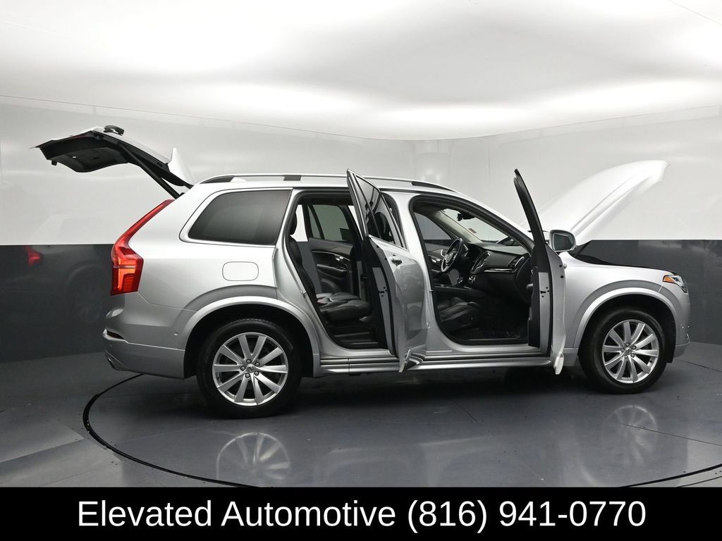 Used 2017 Volvo XC90 T6 Momentum w/ Vision Package AWD/4WD image 38