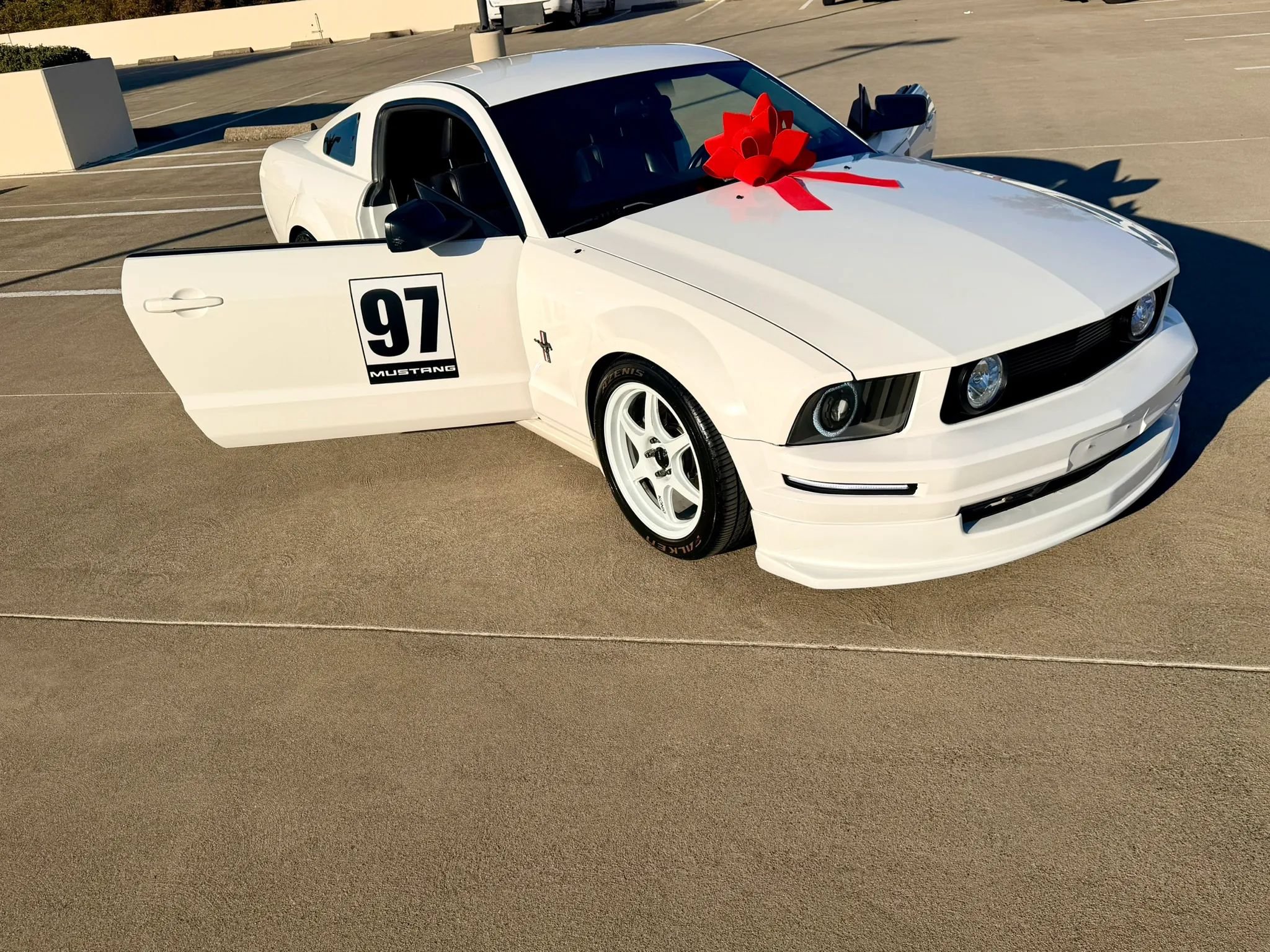 Used 2007 Ford Mustang Premium RWD image 41