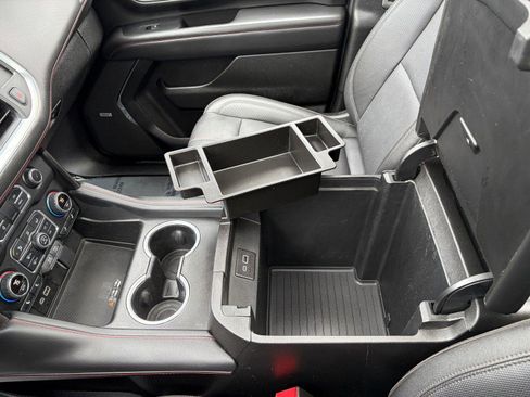 Used 2023 Chevrolet Suburban RST w/ Sport Performance Package image 19