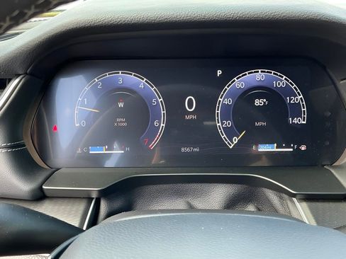 Used 2025 Jeep Grand Cherokee Laredo w/ Trailer Tow Package image 32