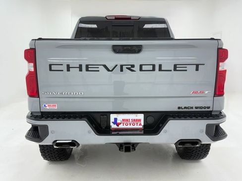 Used 2025 Chevrolet Silverado 1500 RST AWD/4WD image 39