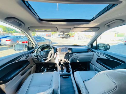 Used 2017 Honda Pilot EX-L image 14