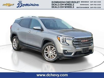 Used 2024 GMC Terrain SLT