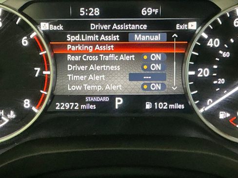 Used 2023 Nissan Rogue SL w/ SL Premium Package FWD image 11
