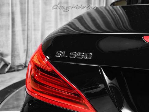 Used 2019 Mercedes-Benz SL 550 image 37