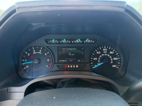 Used 2018 Ford F150 XL w/ Equipment Group 101A Mid image 9