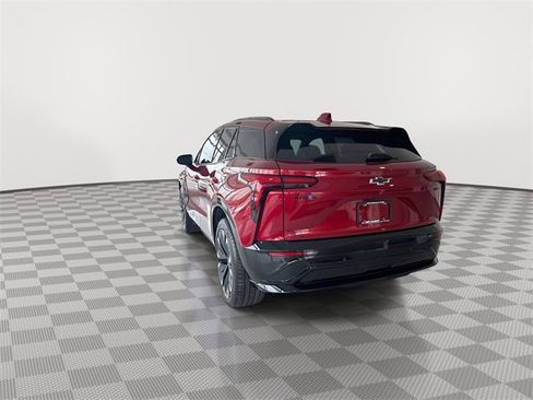 Certified 2025 Chevrolet Blazer EV RS image 9