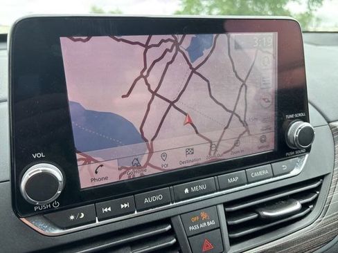 Used 2019 Nissan Altima 2.5 SL FWD image 22