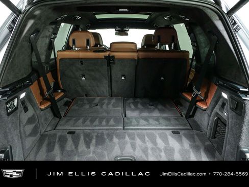 Used 2024 BMW X7 xDrive40i w/ M Sport Package AWD/4WD image 35