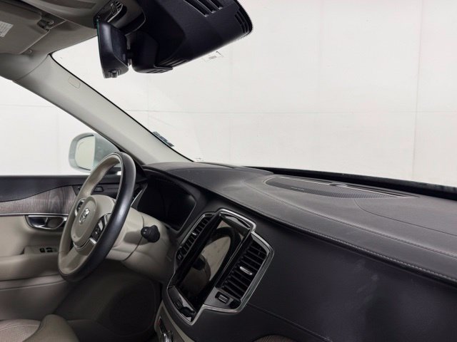 Used 2021 Volvo XC90 T8 Inscription w/ Advanced Package AWD/4WD image 29