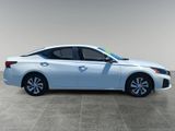 Used 2024 Nissan Altima 2.5 S image 6