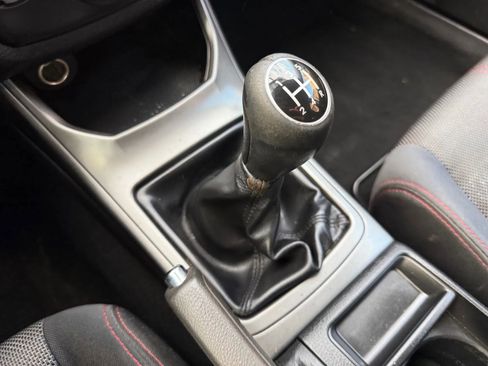 Used 2011 Subaru Impreza WRX Premium image 10