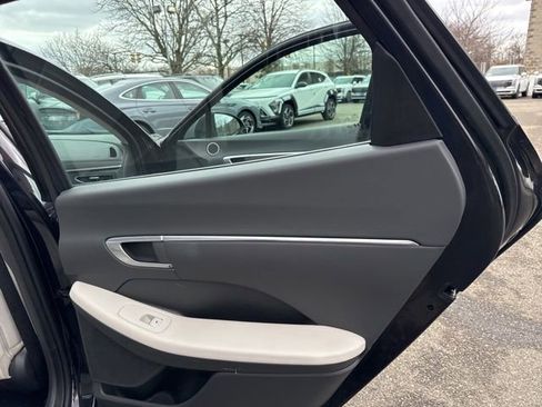 Certified 2023 Hyundai Sonata SEL w/ Convenience Package image 32
