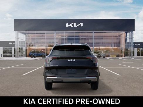 Certified 2026 Kia Sportage EX w/ EX Panorama Roof Package FWD image 5