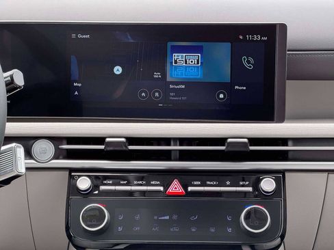 New 2026 Hyundai Tucson Limited FWD image 18