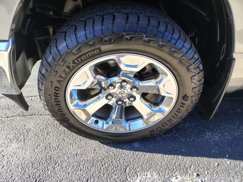 Certified 2019 RAM 1500 Big Horn AWD/4WD image 7