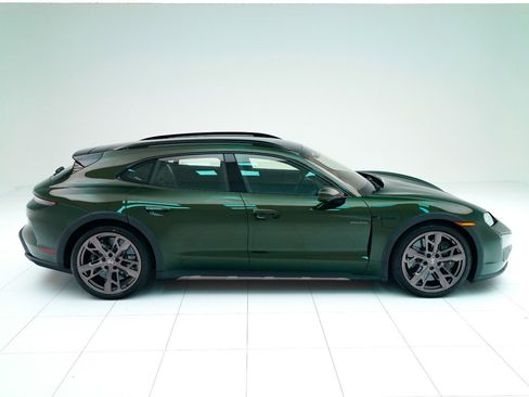 New 2026 Porsche Taycan Turbo Cross Turismo image 8