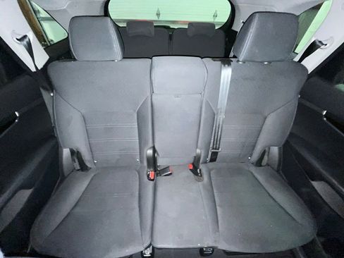 Used 2019 Kia Sorento LX image 26