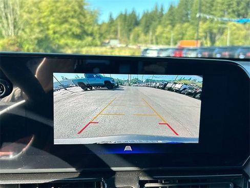 New 2025 Chevrolet TrailBlazer RS w/ Convenience Package image 14