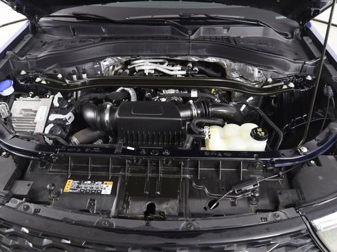 Used 2020 Ford Explorer ST w/ Premium Technology Package image 56