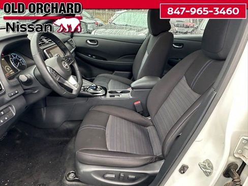 Used 2023 Nissan Leaf SV Plus image 11
