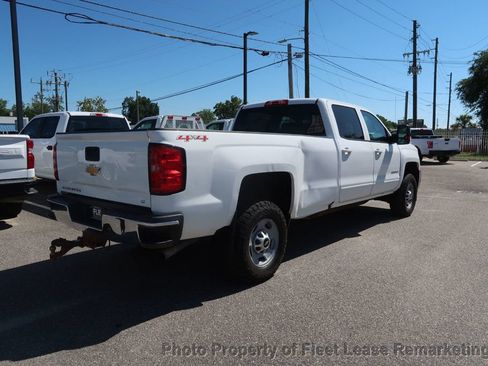 Used 2016 Chevrolet Silverado 2500 LT AWD/4WD image 5