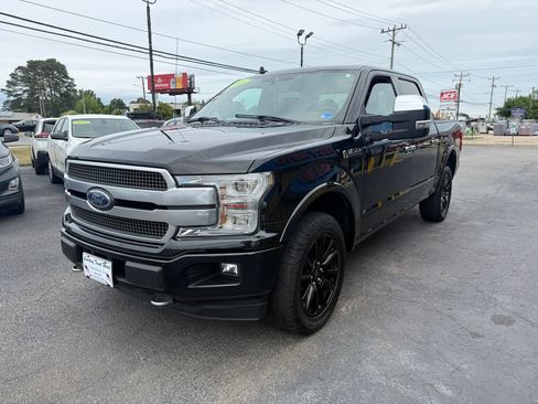 Used 2018 Ford F150 Platinum w/ Equipment Group 701A Luxury AWD/4WD image 9